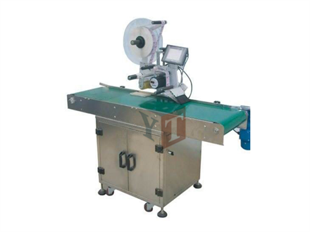 YT-210平面贴标机